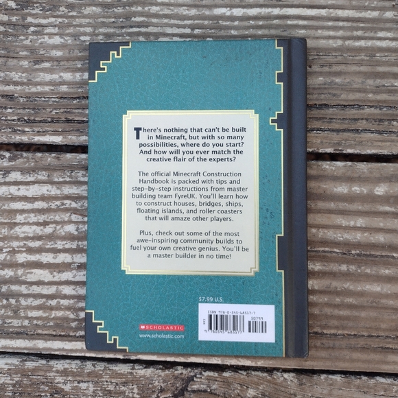 Minecraft Book Bundle - Picture 10 of 12